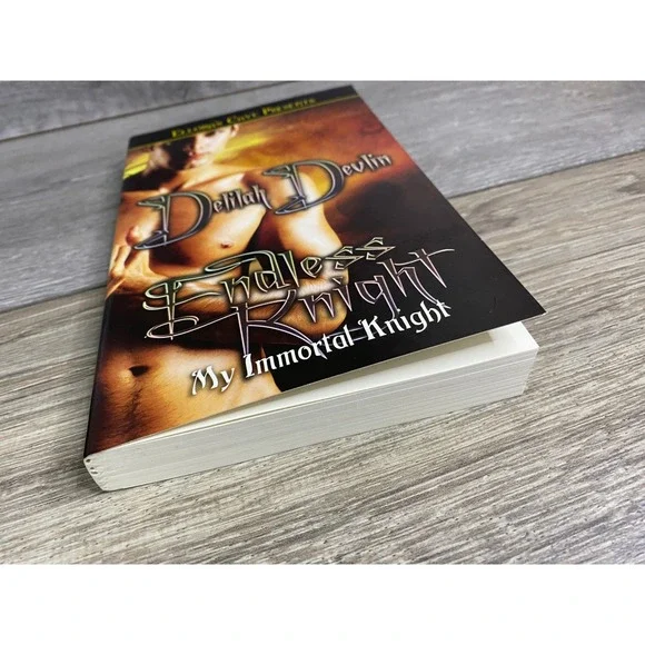 Endless Knight Delilah Devlin Ellora's Cave Romantica Vampire Romance Paperback - Picture 6 of 7